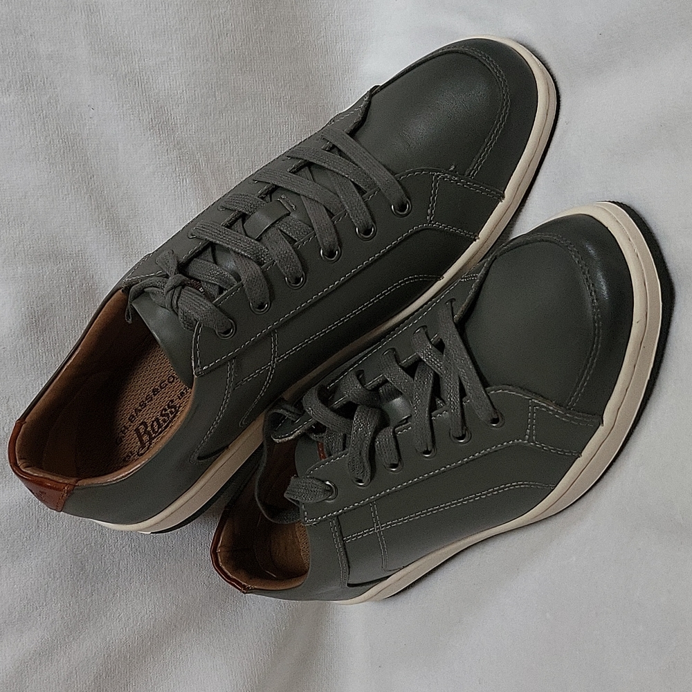 Dark Grey Leather Sneakers Landon Size 9.5M G.H. Bass